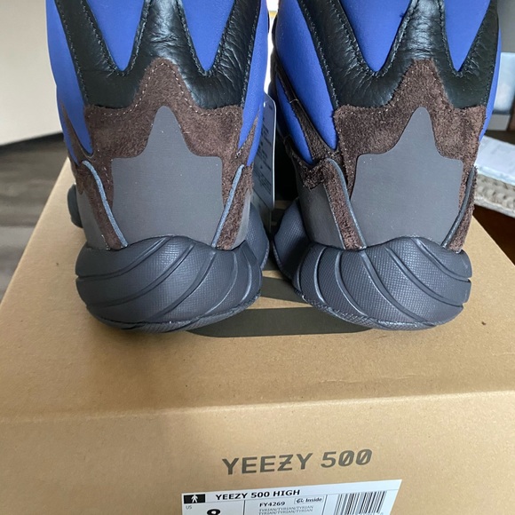 Yeezy 500 High Tyrian